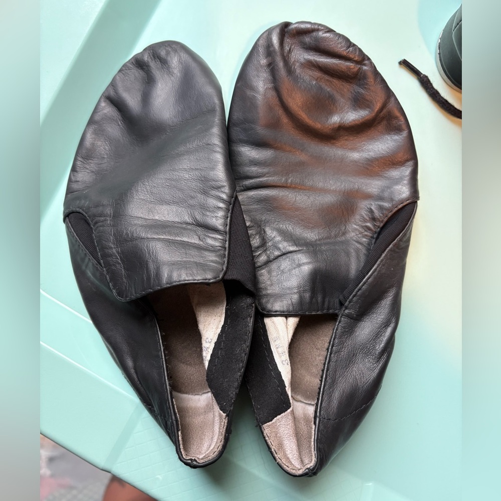 Kids Black Leather Jazz Shoes